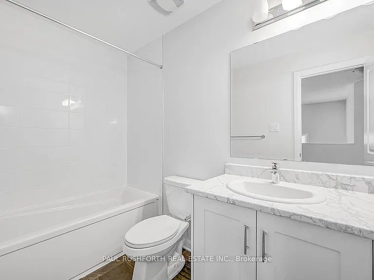 511 Convenire Row — Photo 20