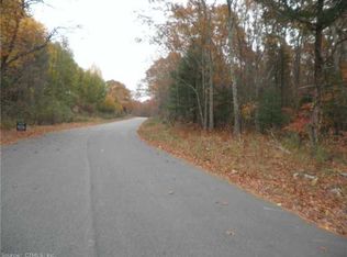 4 Kimball Farm Rd, Preston, CT 06365