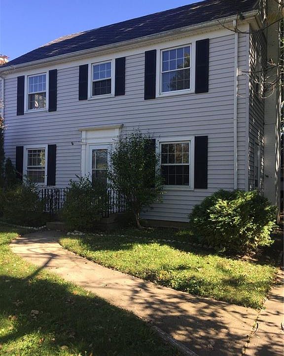 1st image of 1810 Burroughs Dr