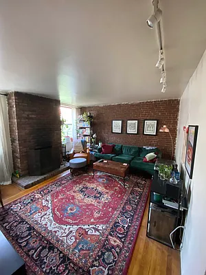 Rented by Best Apartments North Inc | media 26