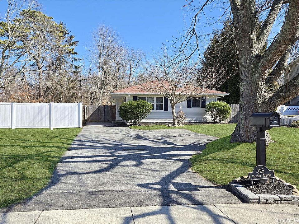 1st image of 325 Dunton Avenue