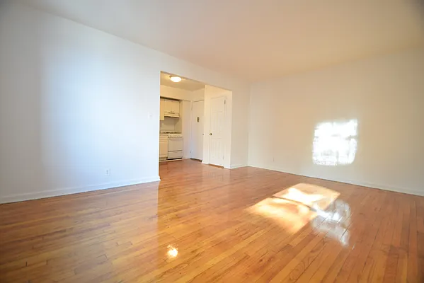 Rented by Goldfarb Properties | media 9