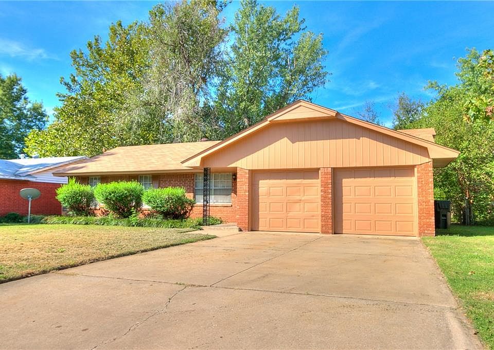 1st image of 2226 Louise Ln