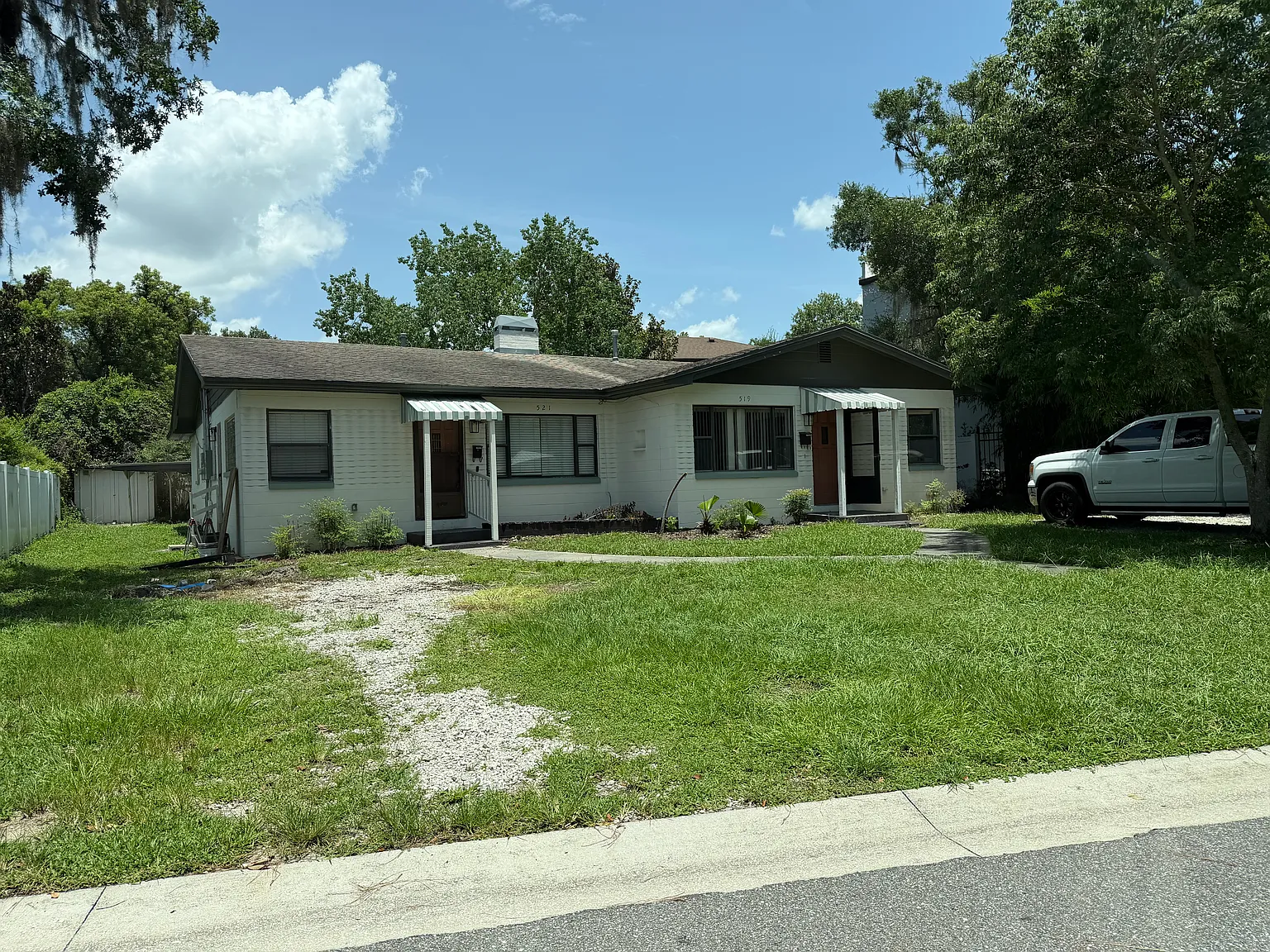 2 bed, 1056 sqft, $2,500 — Photo 2