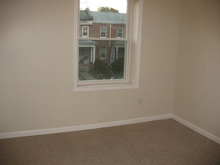 411 Rosecroft Ter — Photo 12