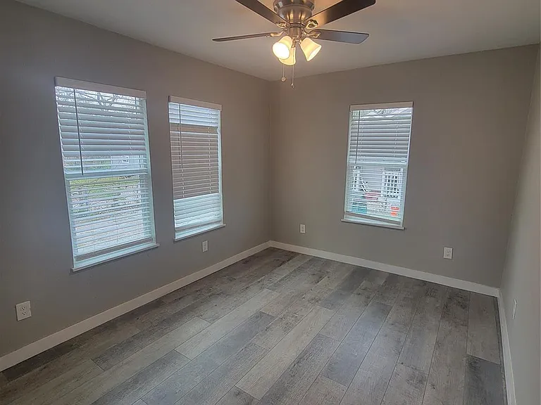 5109 Earline St — Photo 6