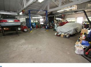 1415 Market St, Linwood, PA 19061