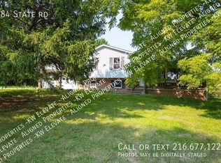 884 State Rd, Hinckley, OH 44233