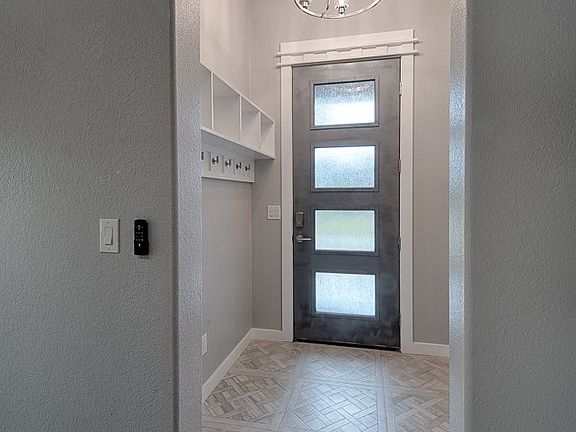 4th image of 328 Cedarhill Dr