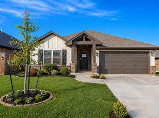 9501 NW 93rd St, Yukon, OK 73099