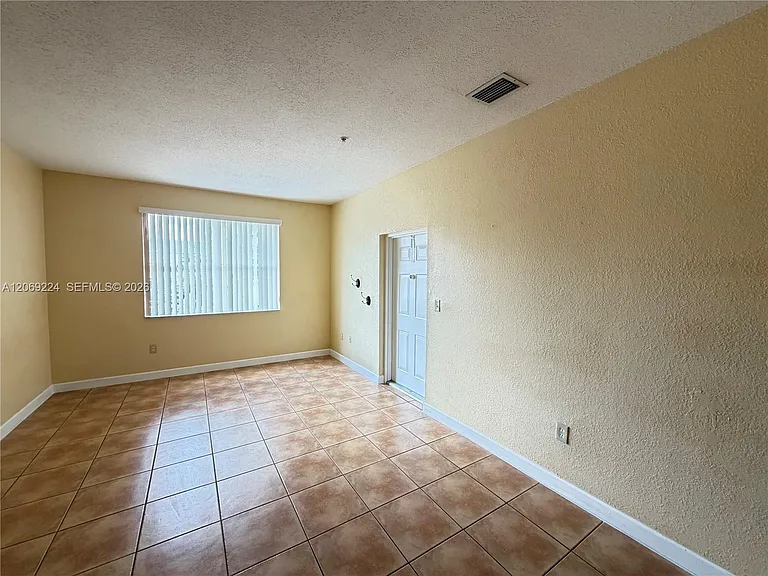 7250 NW 177th St #20316 — Photo 3