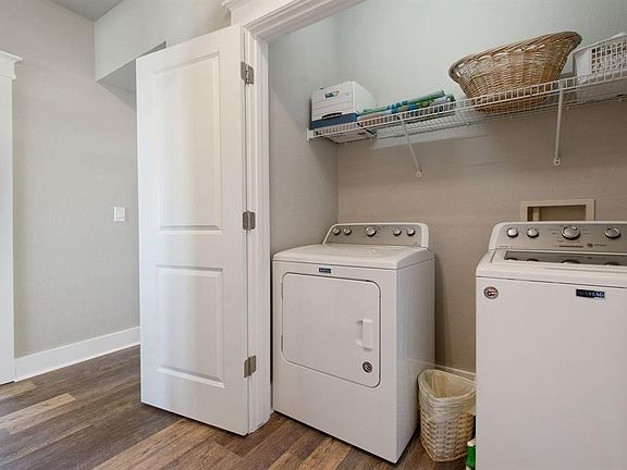 4th image of 26934 Bay Water Dr Unit 103