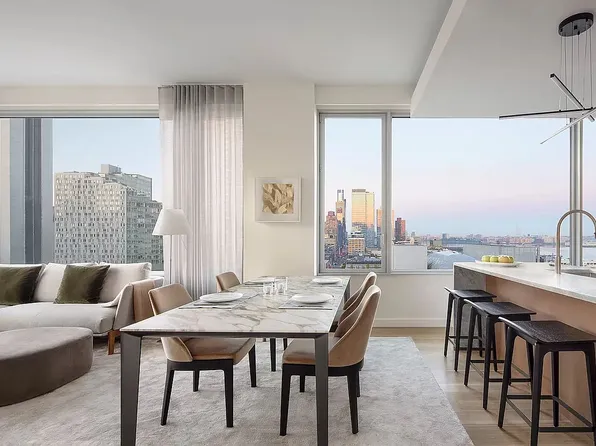 611 W 56th St APT 24A, New York, NY 10019