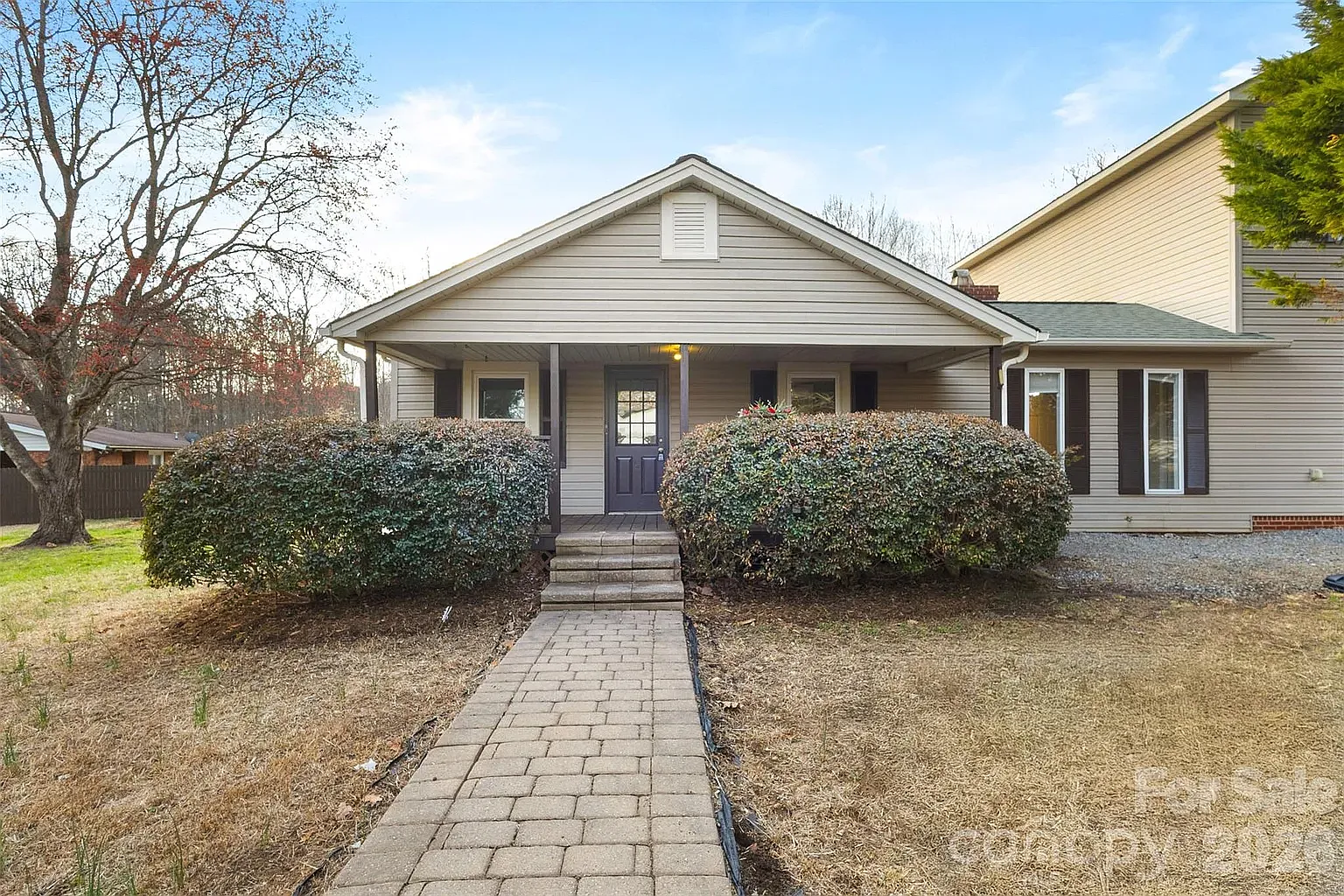 4 bed, 1853 sqft, $2,500 — Photo 1