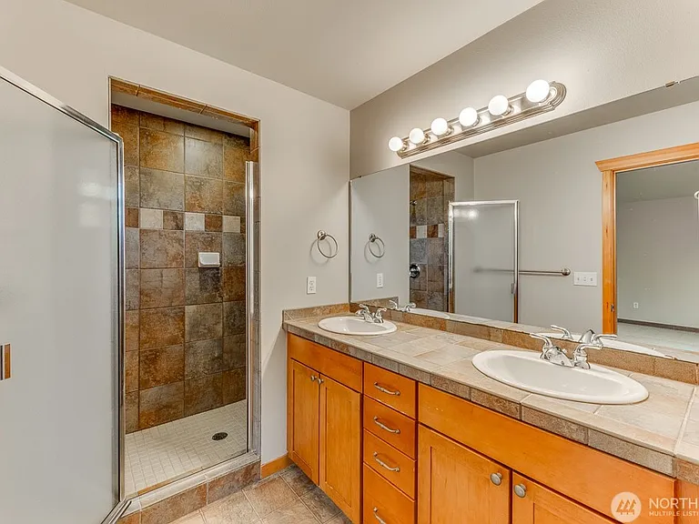 7510 Broadway #3 — Photo 16