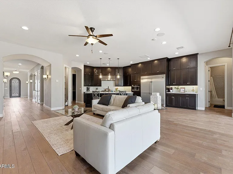 4254 E Valencia Dr — Photo 13