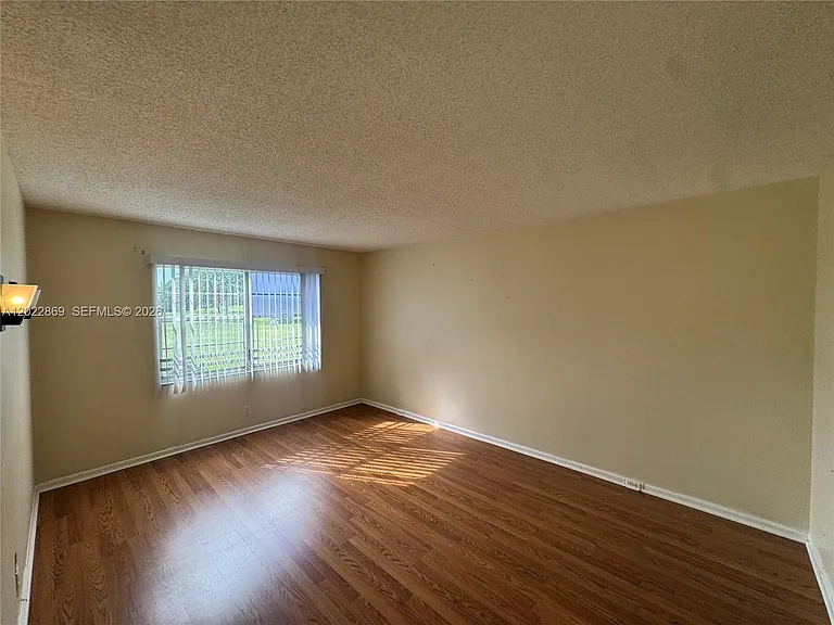 1200 SW 125th Ave #208L — Photo 5