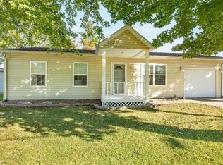 238 Virginia St, Brighton, IL 62012