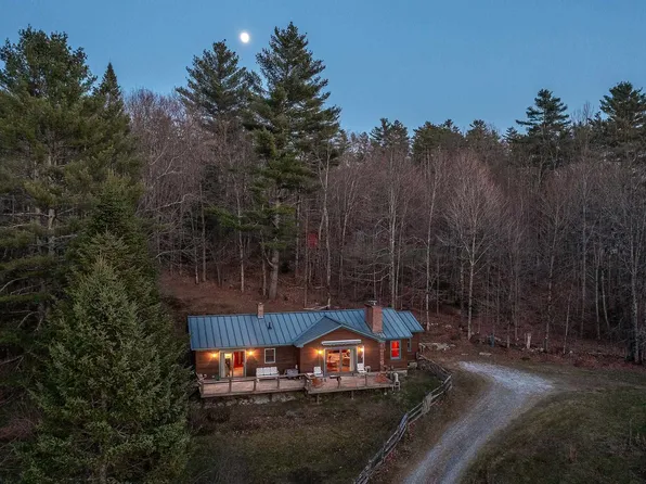 3702 VT Route 100, Londonderry, VT 05155