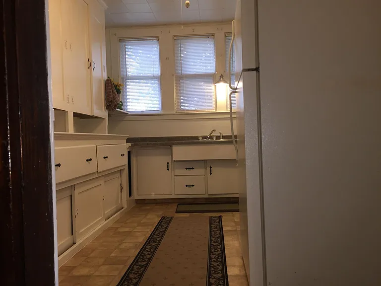 812 Florence Ave #1 — Photo 5