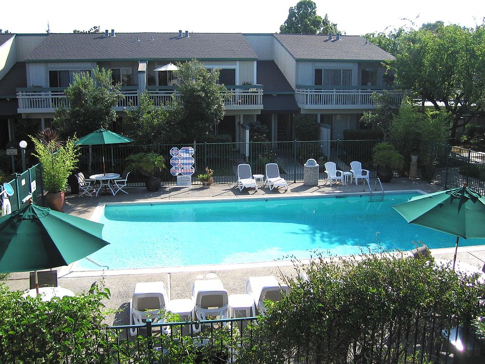 1st image of 615 Blossom Hill Rd APT 49