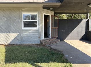 13950 E Nutmeg Rd, Nevada, MO 64772