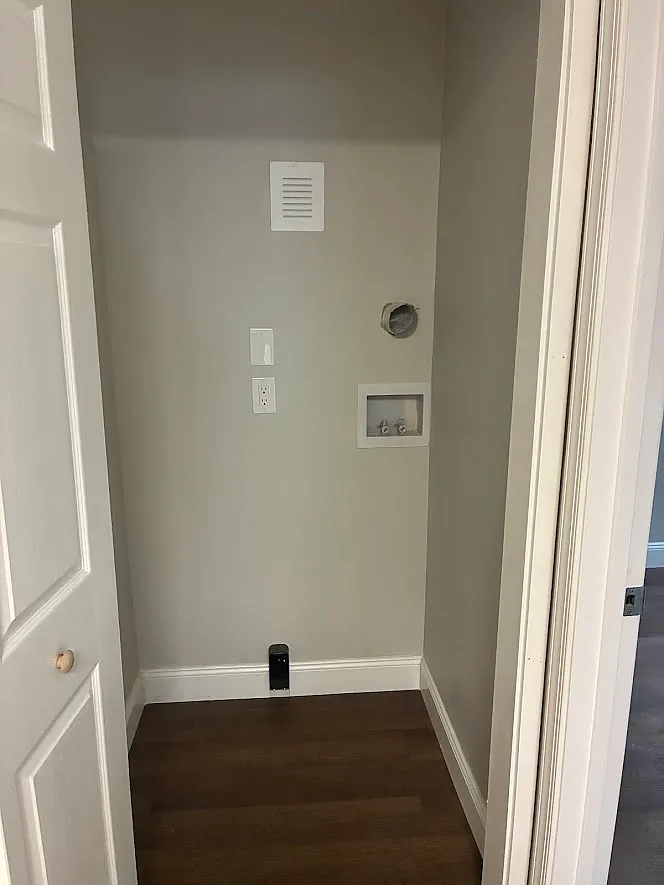 3 bed, $1,295 — Photo 2
