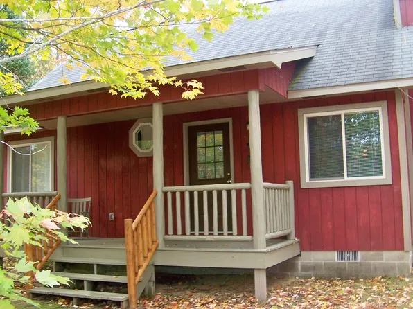 10140 Wyckerly Dr, Mancelona, MI 49659
