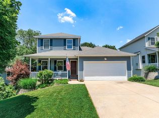 709 E Saint Charles St, Ozark, MO 65721