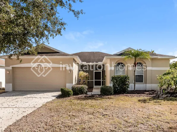 205 39th St NE, Bradenton, FL 34208