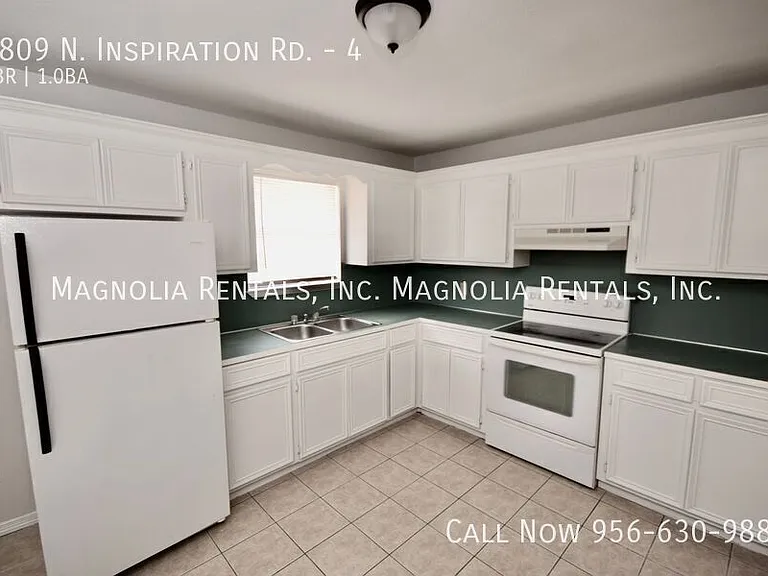 3809 N Inspiration Rd #4 — Photo 3