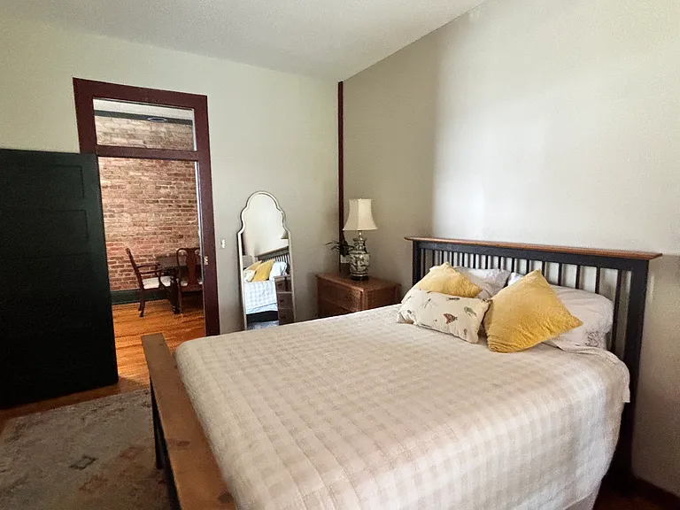 214 E Broad St #B — Photo 49