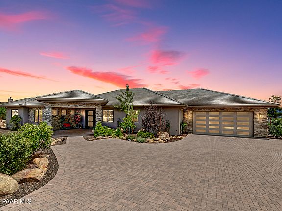 4th image of 1365 Rockwood Dr