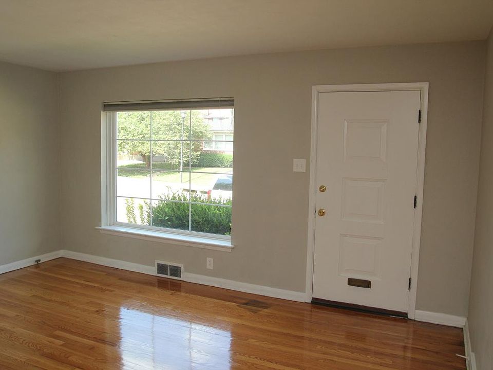 1st image of 8418 Winzenburg Dr