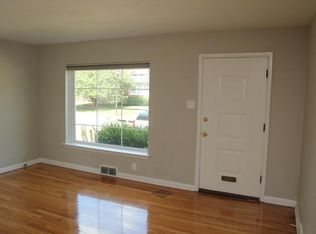 8418 Winzenburg Dr, Saint Louis, MO 63117