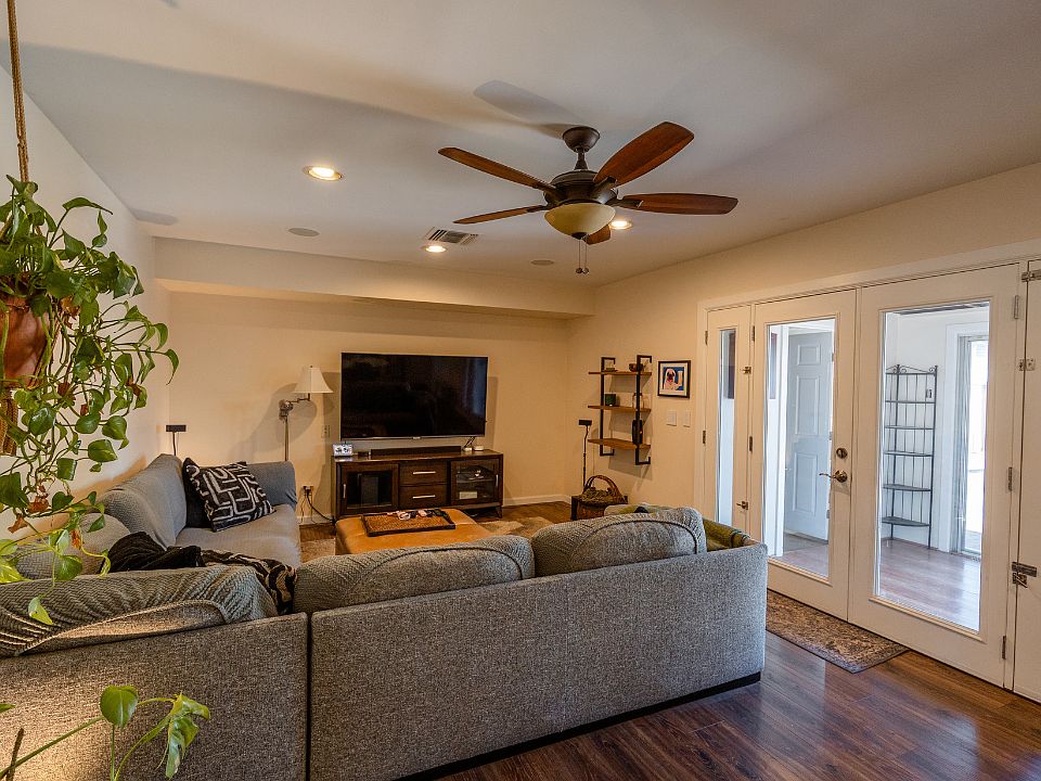 1st image of 7246 E Papago Dr