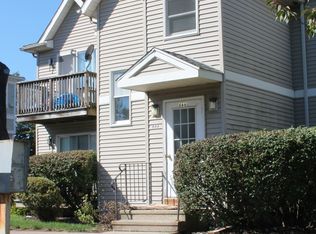 666 Broad St APT 3, Meriden, CT 06450