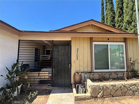 4th image of 2302 Avenida Del Vis