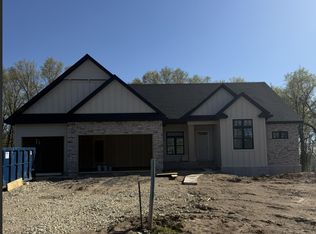 9872 188th St W, Lakeville, MN 55044