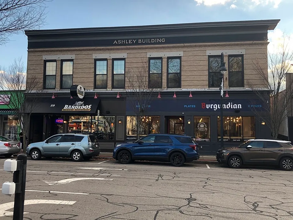 55 Park St #2