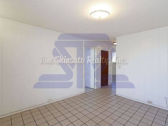 4th image of 94-106 Pupupuhi St APT F