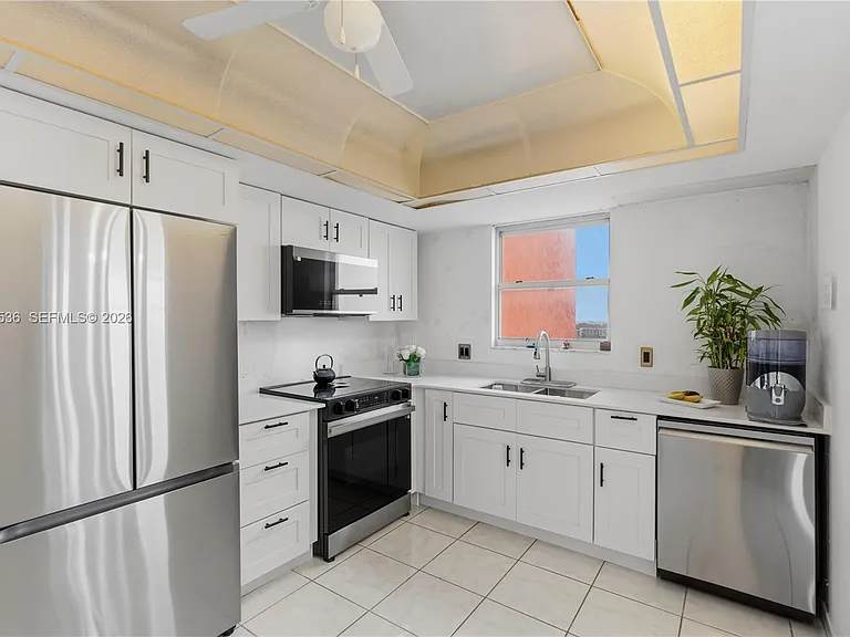 1351 NE Miami Gardens Dr #806E — Photo 5