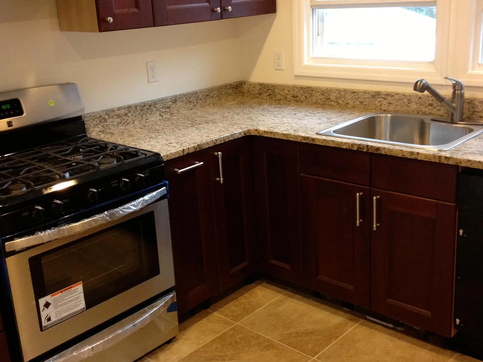 2 bed, $2,000 — Photo 2