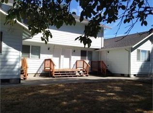 58907 Green Acres Dr APT D, Saint Helens, OR 97051