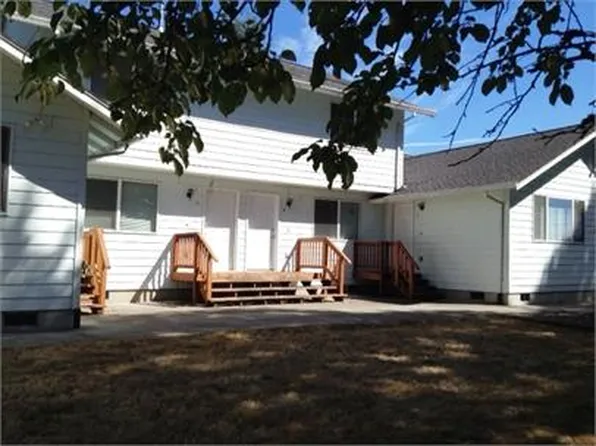 58907 Green Acres Dr APT A, Saint Helens, OR 97051