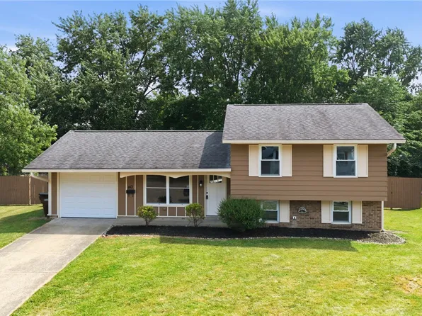 413 Gregory Ct, Lebanon, OH 45036