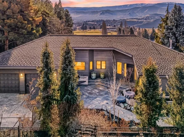 423 Lombard Lane, Wenatchee, WA 98801