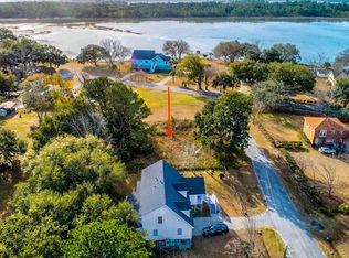 2190 Edward D Singleton Dr, Charleston, SC 29412