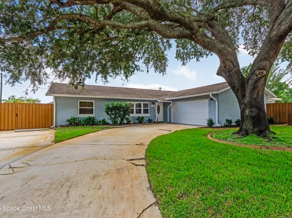 2105 Clay Cir, Titusville, FL 32780