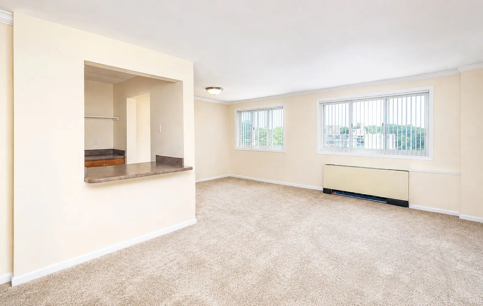 Parkview Towers — Photo 3